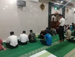 Dekatkan Diri dengan Warga, Babinsa Kodim 1409/Gowa Gelar Safari Subuh di Bontomarannu