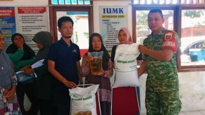 Sinergi di Kelurahan Tamallayang: Babinsa Gowa Dampingi Pembagian Pangan Februari-Maret 2026