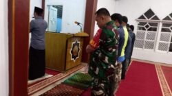 Mempererat Peran Teritorial, Babinsa Kodim 1409/Gowa Gelar Safari Subuh dan Komsos di Tinggimoncong