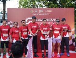 Pererat Sinergi TNI-Polri dan Masyarakat Untuk Negeri, Pangdam XIV/Hasanuddin Hadiri Olahraga Bersama HUT Bhayangkara Ke-80