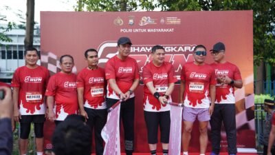 Pererat Sinergi TNI-Polri dan Masyarakat Untuk Negeri, Pangdam XIV/Hasanuddin Hadiri Olahraga Bersama HUT Bhayangkara Ke-80