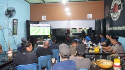 Kemeriahan Nobar Piala Dunia 2026 di Berbagai Titik, Kodim 1409/Gowa Pererat Kemanunggalan dengan Rakyat