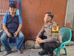 Ngobrol Santai Bareng Warga, Bhabinkamtibmas Kelurahan Ende Sampaikan Pesan Penting Kamtibmas