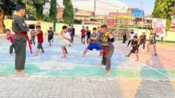 Cetak Generasi Tangguh, Prajurit Kodim 1409/Gowa Kenalkan Pencak Silat Militer ke Anak-Anak