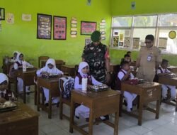Dukung Program Makan Bergizi Gratis, Babinsa Koramil 06/Bajeng Pantau Langsung Operasional SPPG Borimatangkasa