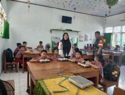 Sinergi Dukung Program Pemerintah, Babinsa Kodim 1409/Gowa Awasi Program MBG dari SPPG Pallangga 3