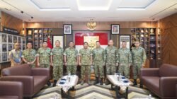 Pererat Sinergi Wujudkan Profesionalisme TNI AD, Pangdam XIV/Hsn Terima Kunjungan Silaturahmi Pangdivif 3/Kostrad
