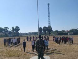 Sambut HUT RI – Ke 81, Babinsa Kodim 1409/Gowa dan Bhabinkamtibmas Tempa Kedisiplinan Calon Paskibraka Kecamatan Bontonompo
