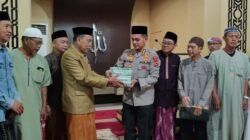 Safari Subuh Penuh Makna,Kapolresta Gowa Tebar Keberkahan Melalui Wakaf Al-Qur’an