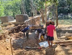Wujudkan Akses Pinggiran, Kodim 1409/Gowa Bersama Warga Kejar Penuntasan Jembatan Gantung Tahap V